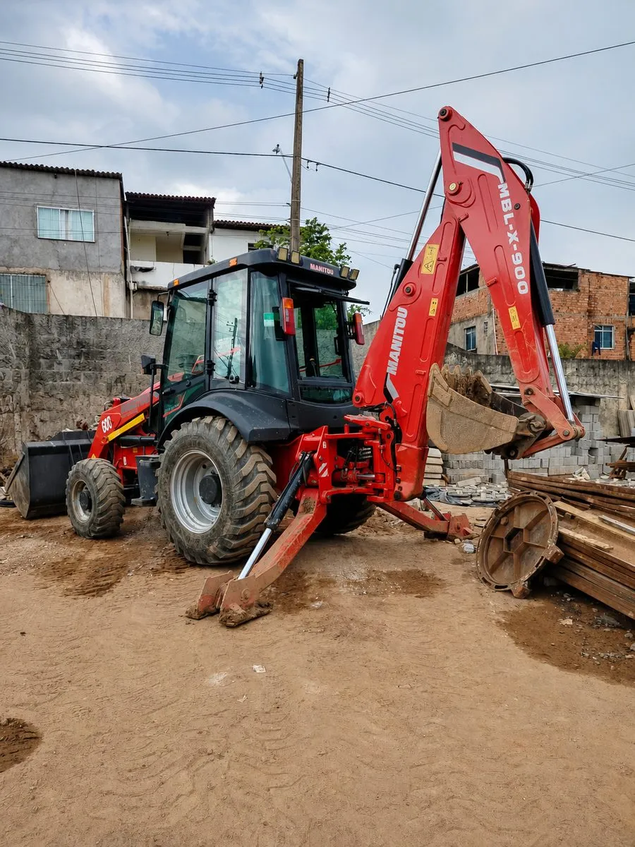 Retroescavadeira 4x2